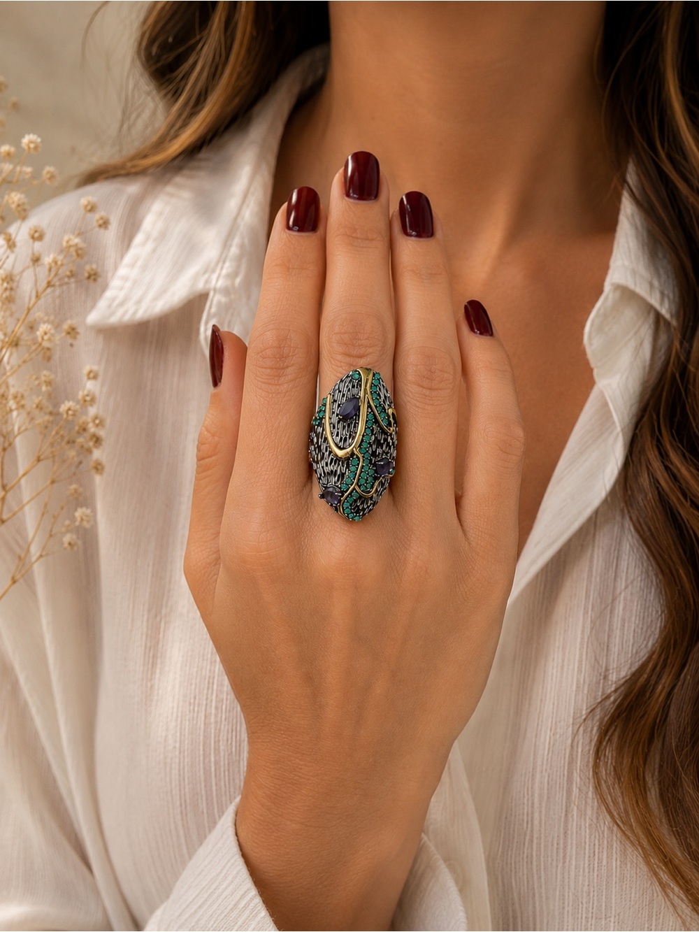 Elegant Gold and Green Statement Ring size 9 925